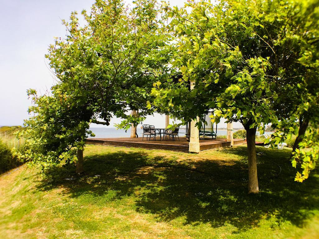 Sea Breeze Ena Lägenhet Korakokhórion Exteriör bild